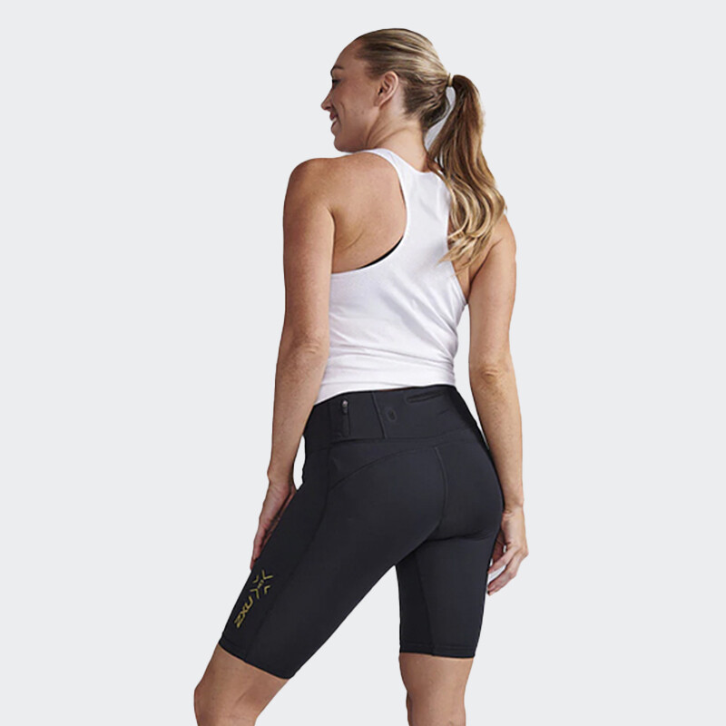 Short 2XU Light Speed Mid-Rise Comp Short Negro