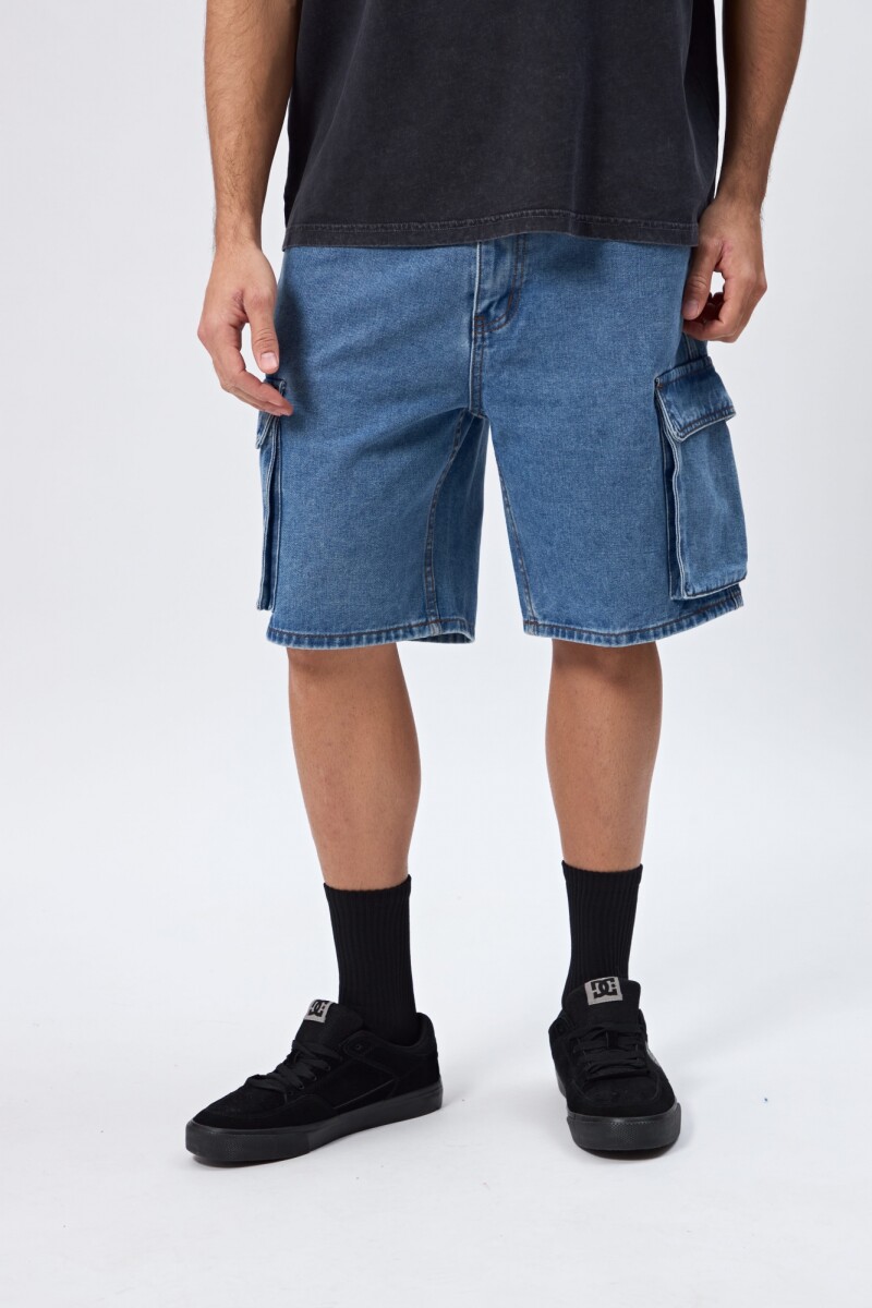 BERMUDA CARGO ROLL - AZUL MEDIO JEAN 