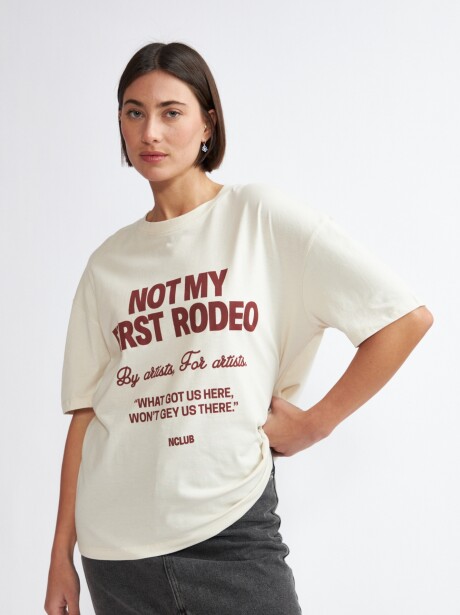 REMERA ORÉGANO CRUDO