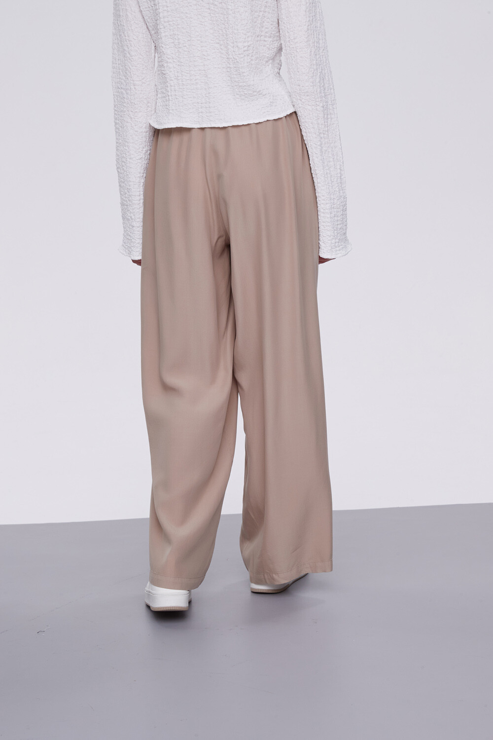 Pantalon Cezzilia Beige Oscuro