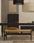 Banco Zaide de madera maciza de roble con acabado negro y asiento de cuerda 120cm