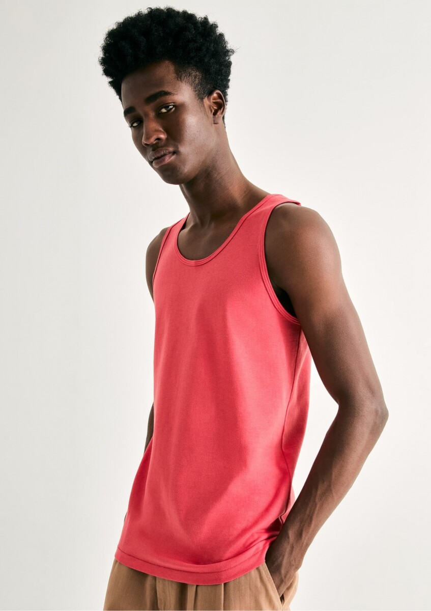 MUSCULOSA BÁSICA MASCULINA  - ROJO 