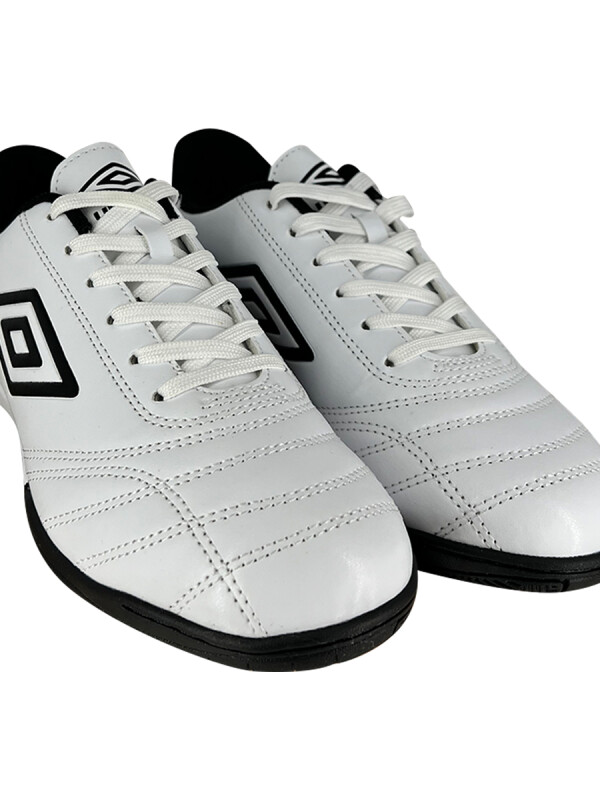 Calzado Classic II.IC Umbro Hombre 092