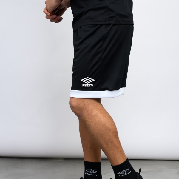 SHORT FUTBOL Umbro Hombre 029