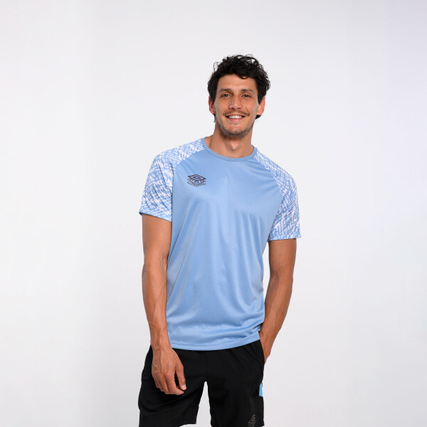 Remera Pro Training Ggaphic Umbro Hombre 079