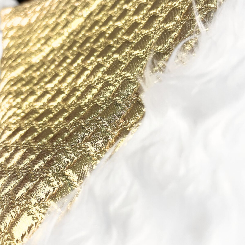 Gorro de Navidad con PRO DORADO