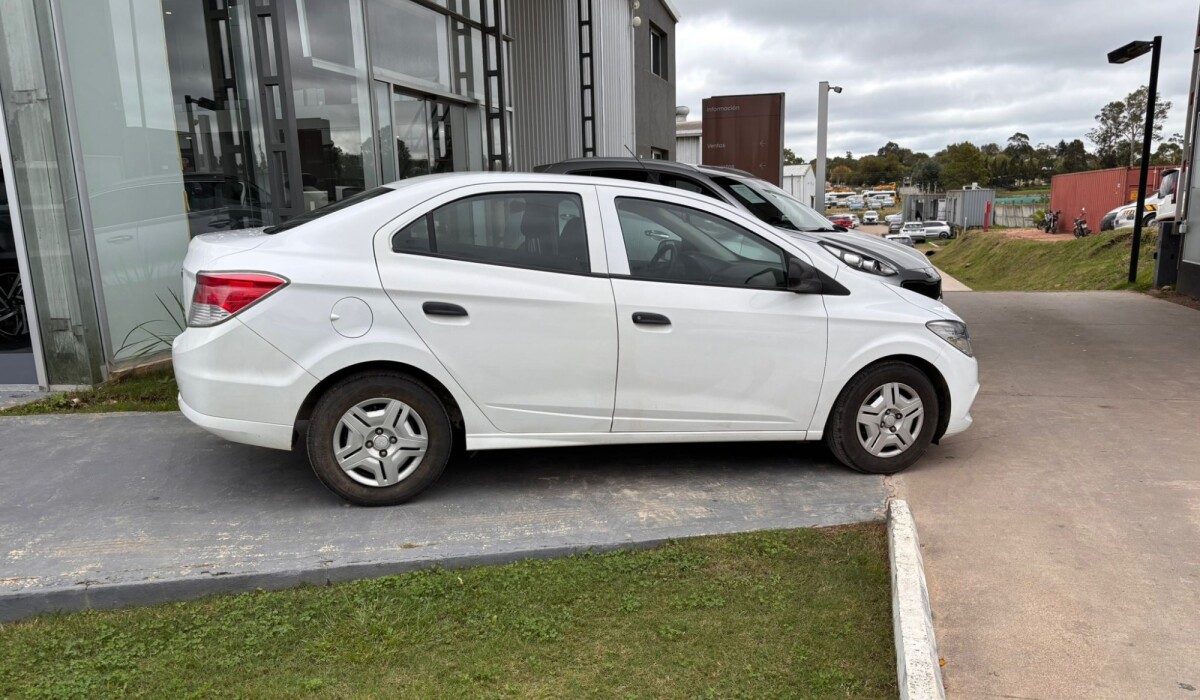 Chevrolet Prisma Joy LT - 2018 Chevrolet Prisma Joy LT - 2018