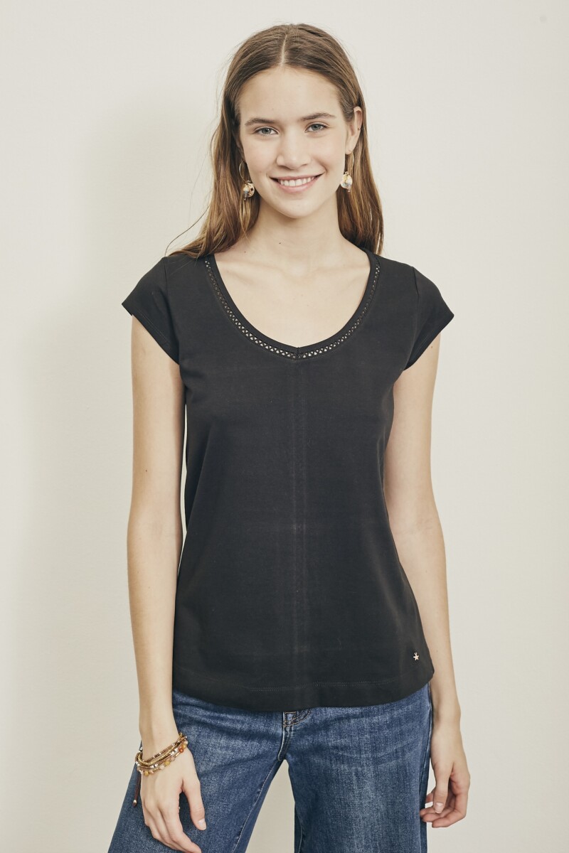 Remera Algodón Negro
