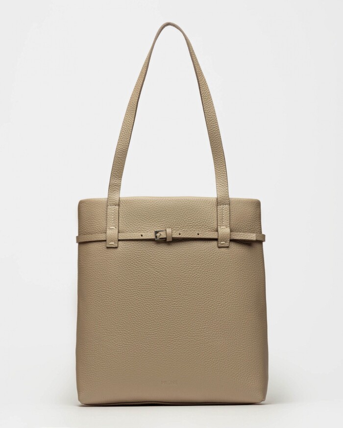 Shopper Bay en cuero graneado Taupe