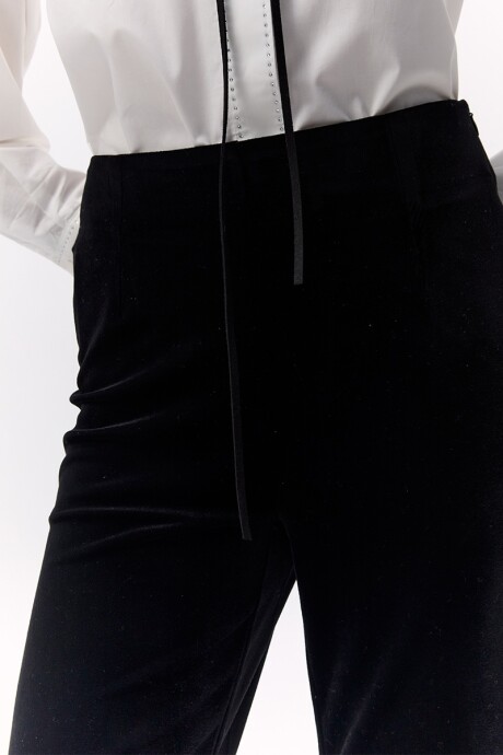 Pantalón Estelar Negro