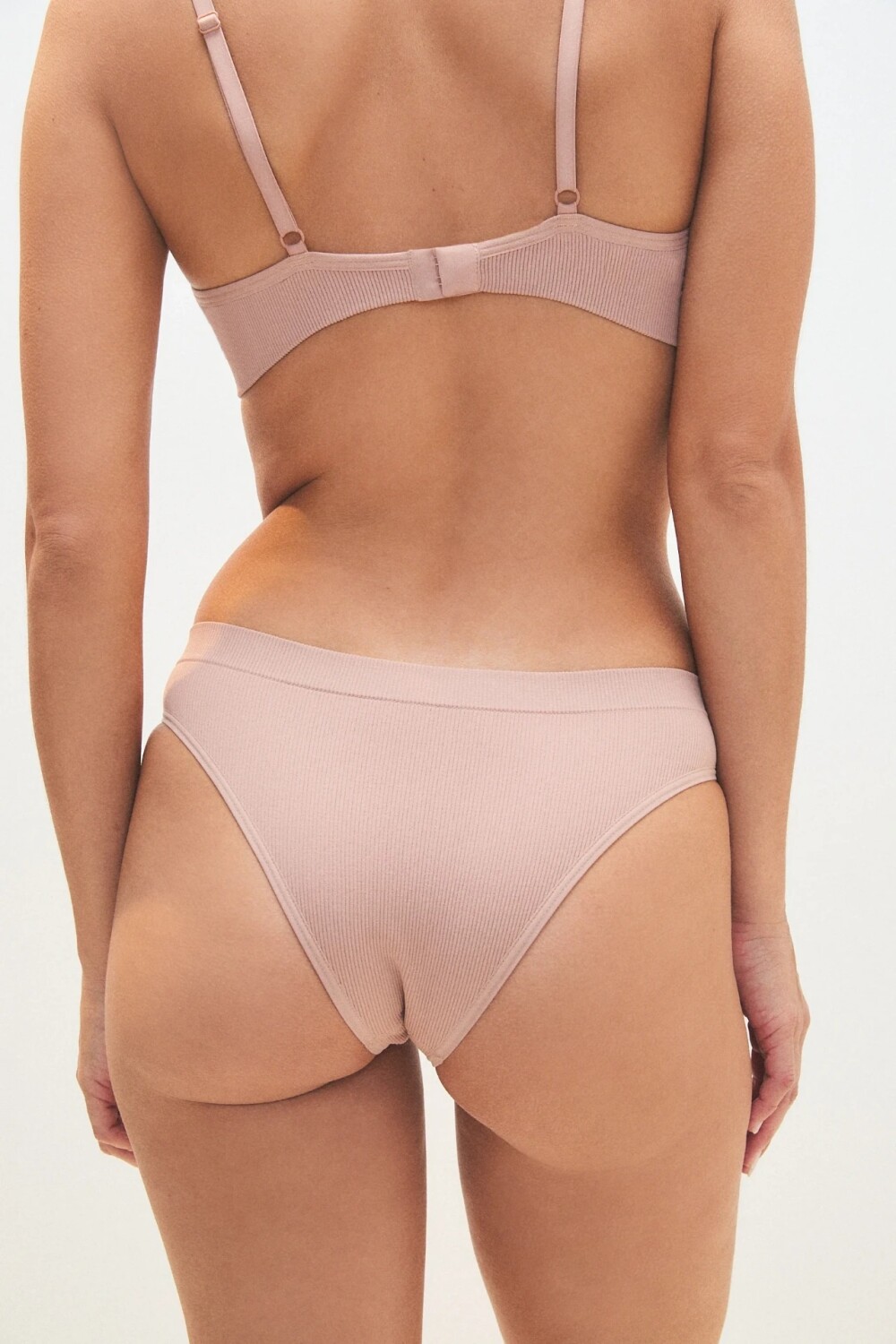 VEDETINA CLASICA VALENTINA Rosa Nude