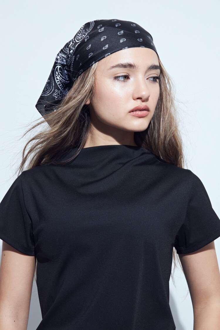 TOP CHULE Negro