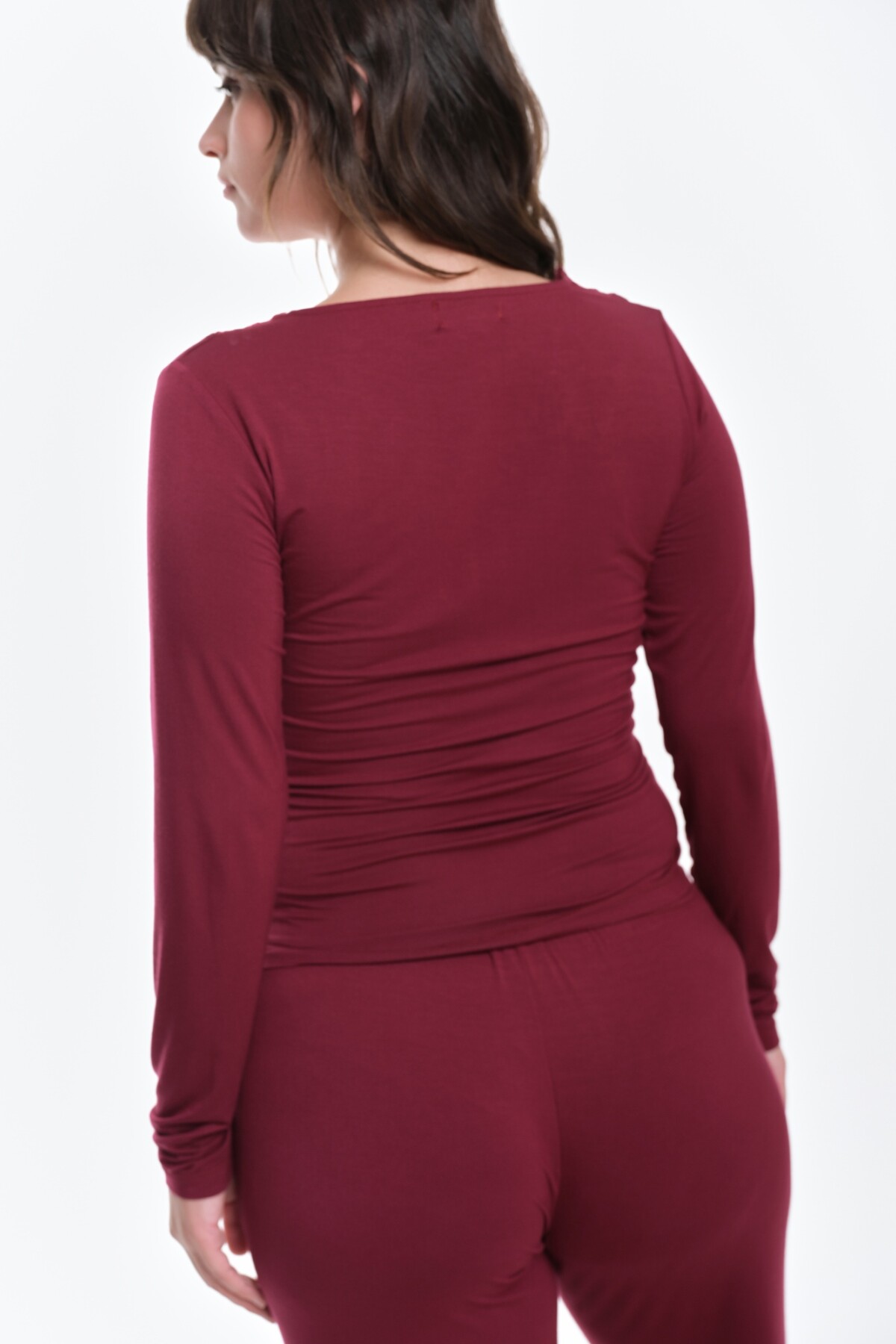 Remera Odisea Burdeos