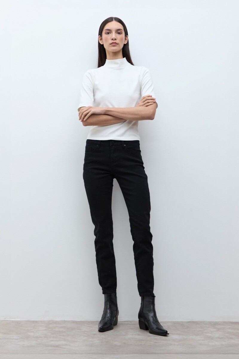 Pantalón slim Janis negro