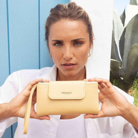 Billetera Marah Maiz