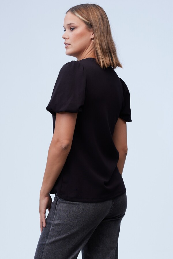 Blusa Aplique Bordado NEGRO