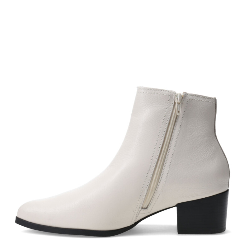 Botas de Mujer Bottero Caña Baja de Cuero Marfil