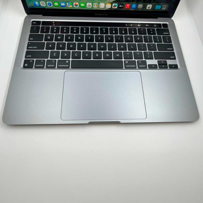 MacBook Pro 13'' 2022 M2 - 16GB RAM 512GB SSD MacBook Pro 13'' 2022 M2 - 16GB RAM 512GB SSD