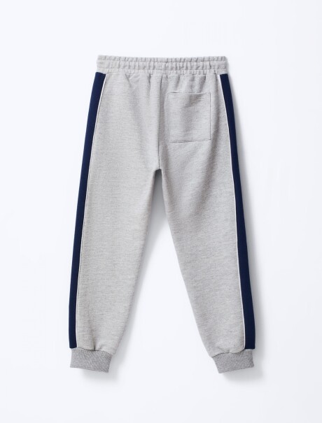 PANTALÓN INFANTIL DE PUÑO GRIS