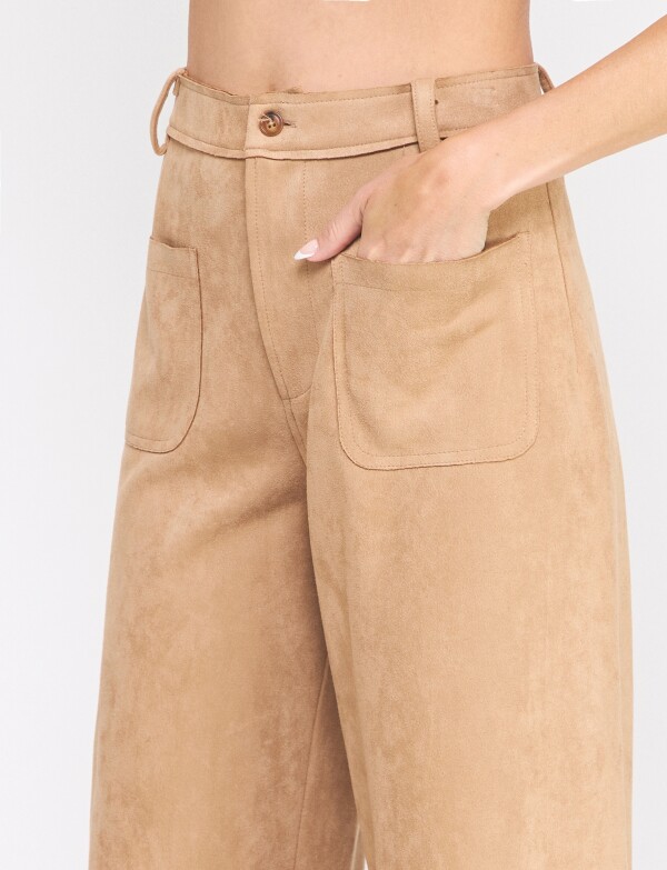 Pantalon Suede TOSTADO