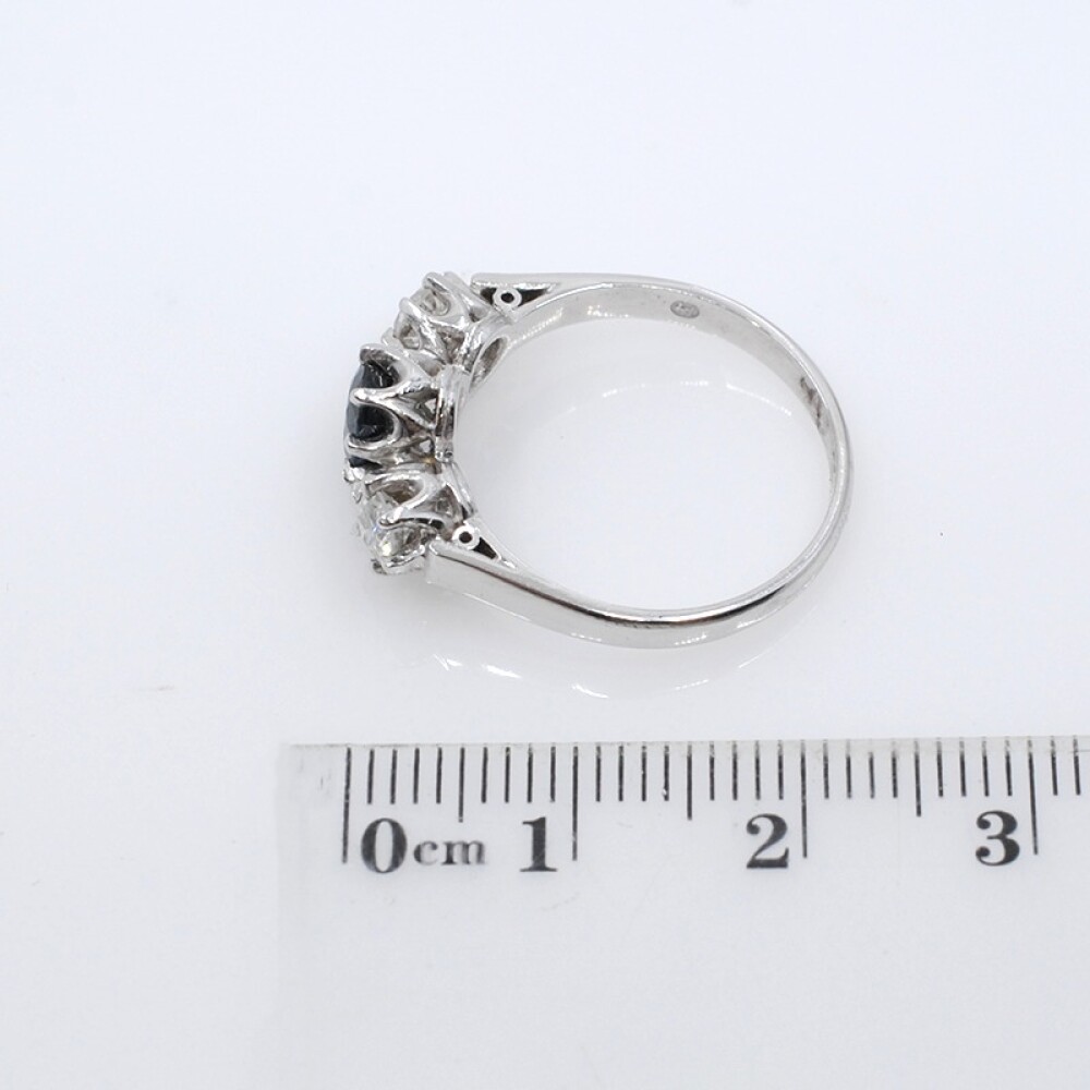 Anillo platino brillantes y zafiro Anillo platino brillantes y zafiro
