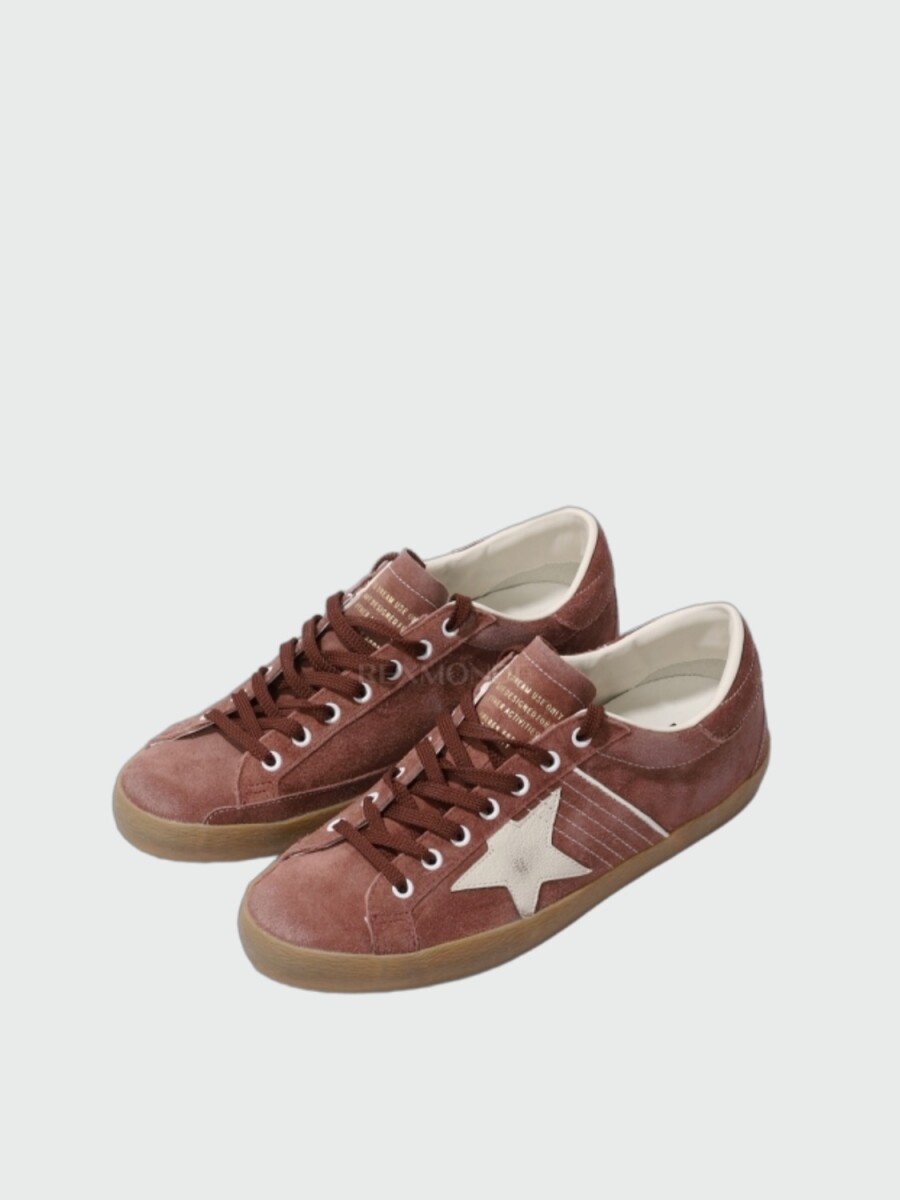 GOLDEN GOOSE - ZAPATILLA SUPER STAR EN GAMUZA ENCERADA CON ESTRELLA Y ESPOLÓN EN NAPPA 