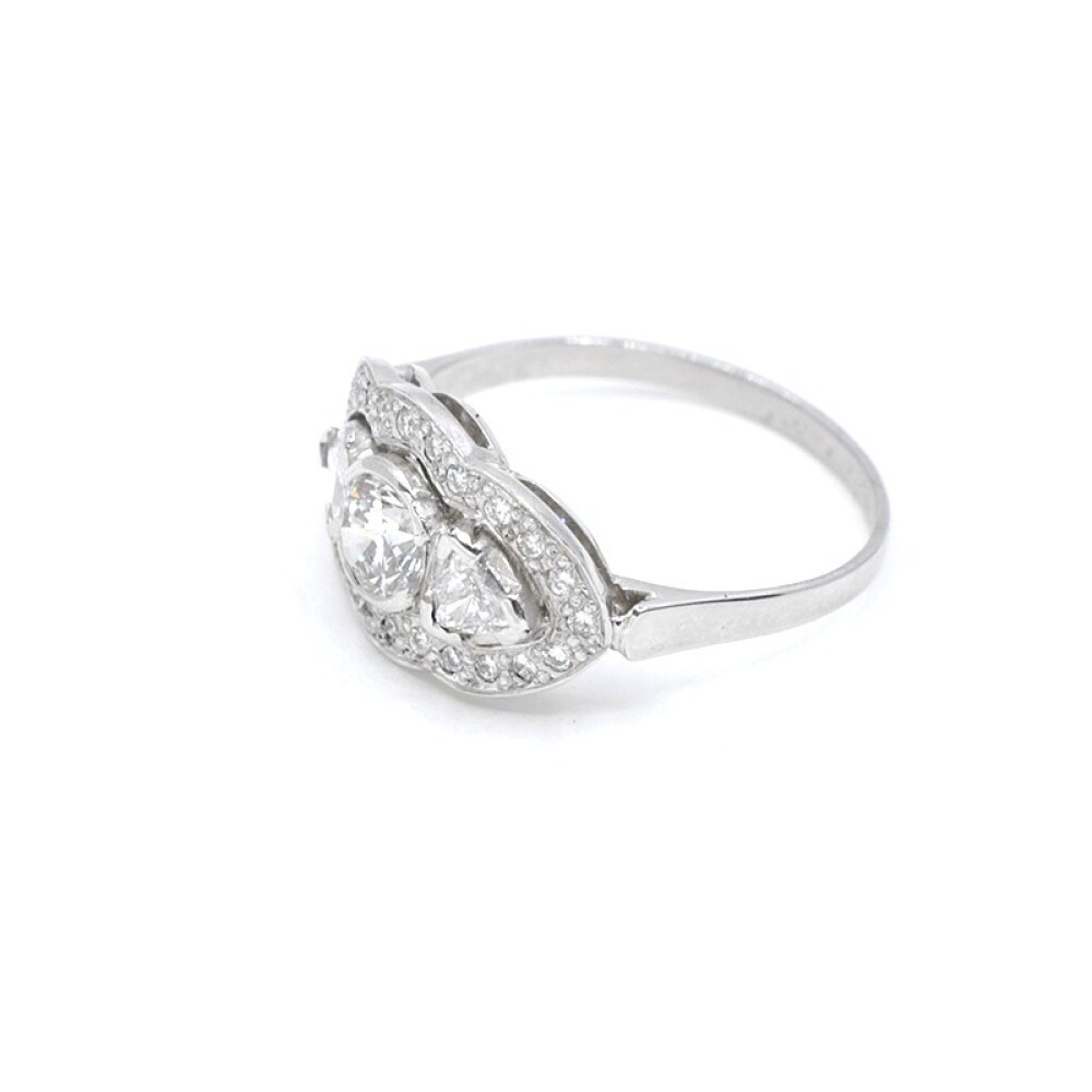 Anillo Nuevo, Estilo Antiguo, En Oro 18K Y Brillantes Anillo Nuevo, Estilo Antiguo, En Oro 18K Y Brillantes