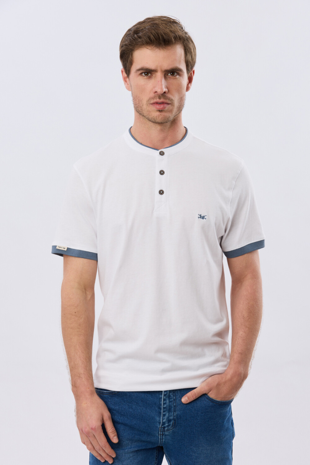 REMERA POLO CUELLO MAO Blanco