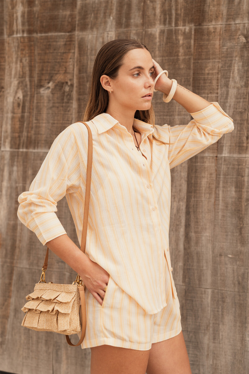 CAMISA PAOLA BUTTERCREAM SRTIPES CAMISA PAOLA BUTTERCREAM SRTIPES