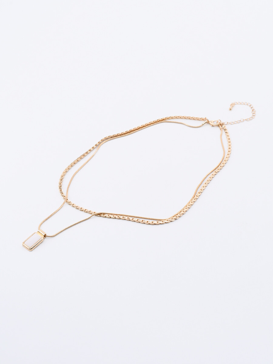 COLLAR CON DIJE - DORADO 