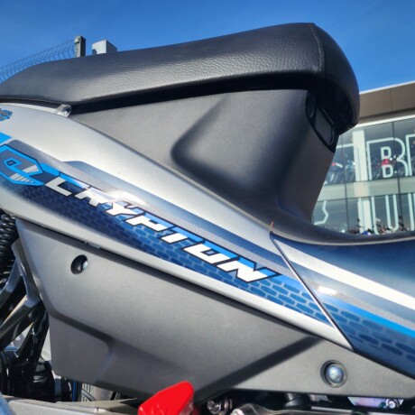 Yamaha Crypton 115 FI Gris