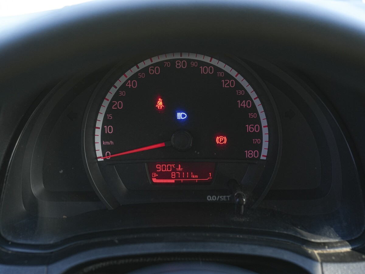 Volkswagen Up Take 1.0 Extra Full| Permuta / Financia Volkswagen Up Take 1.0 Extra Full| Permuta / Financia