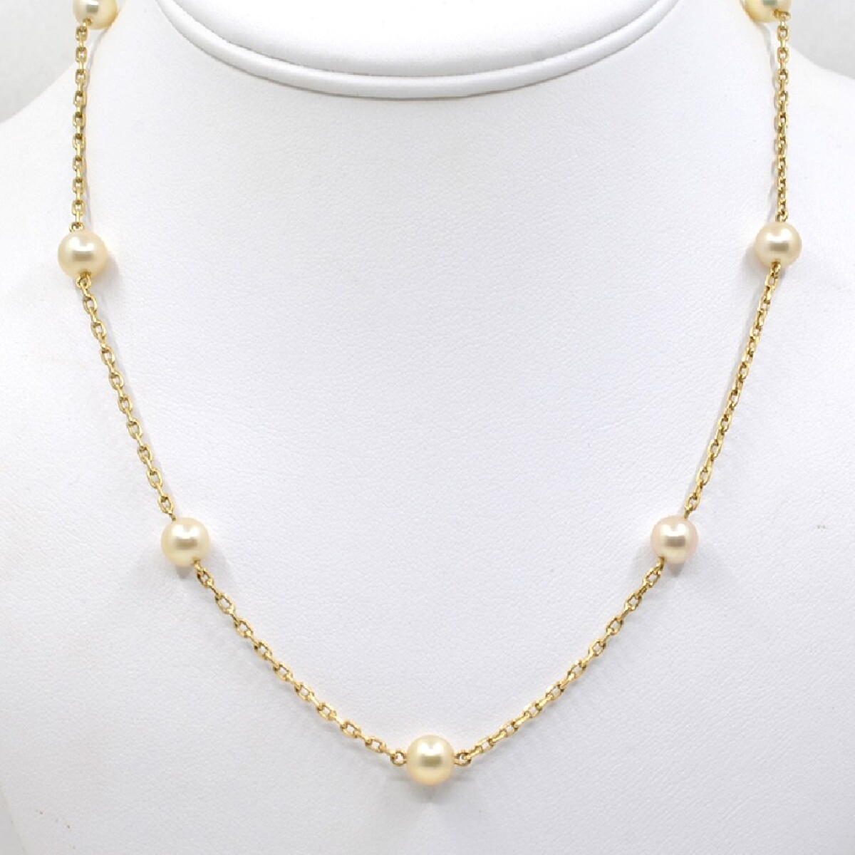 Cadena En Oro 18K Y Perlas De Cultivo 