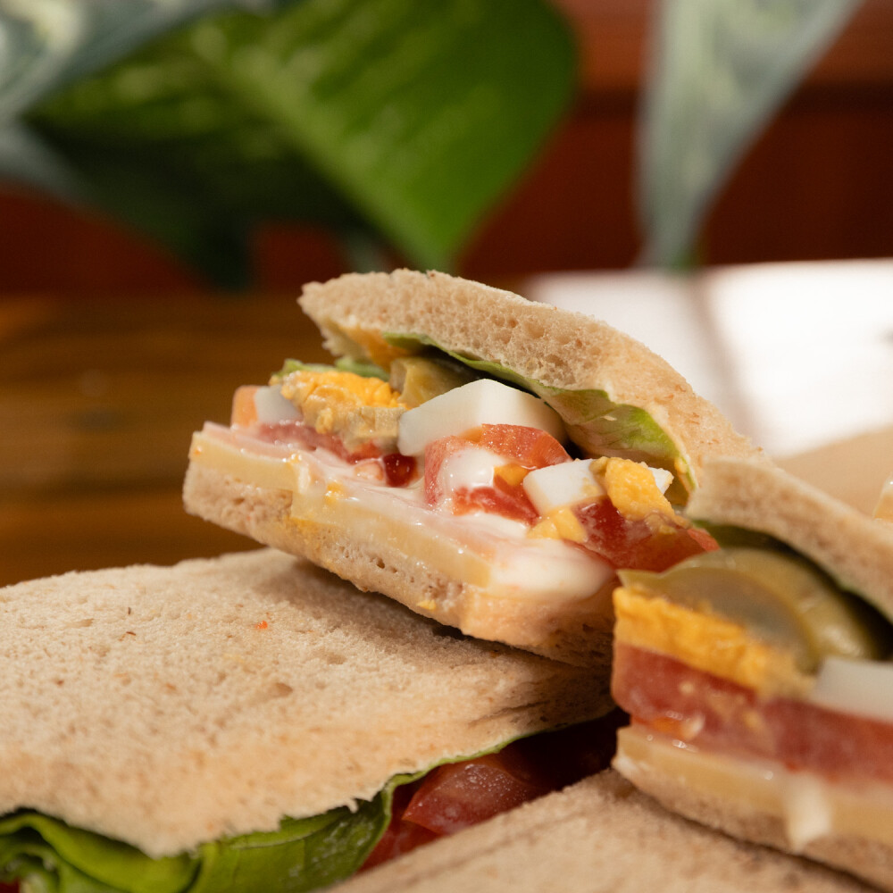 Sandwiches Olímpicos x6 en Pan Negro