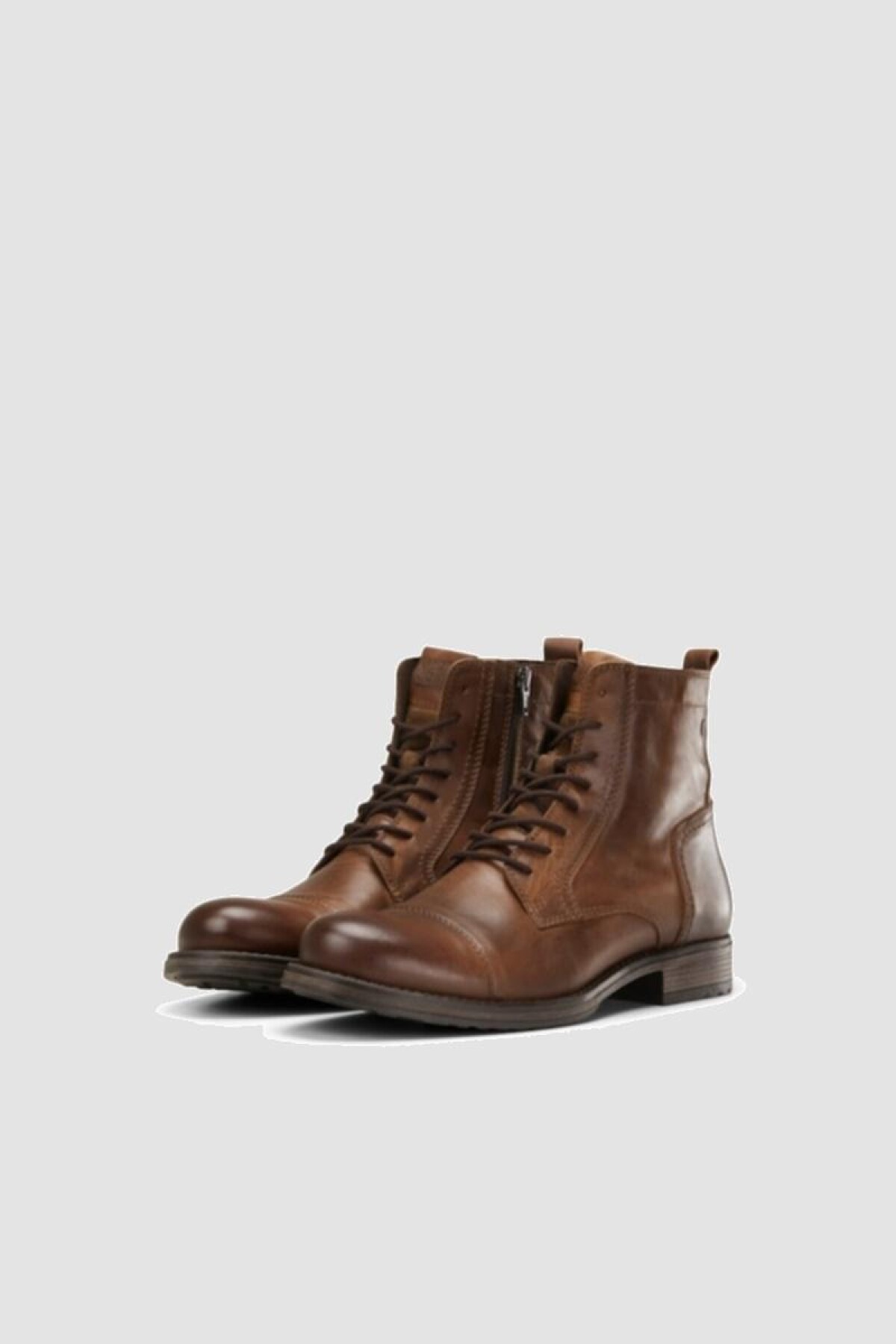 Bota Russel Cognac