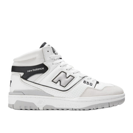 Championes New Balance 650 Blanco/Negro