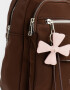 Mochilas Urbanas Mochila De Cuerina Con Charm - Marron Oscuro