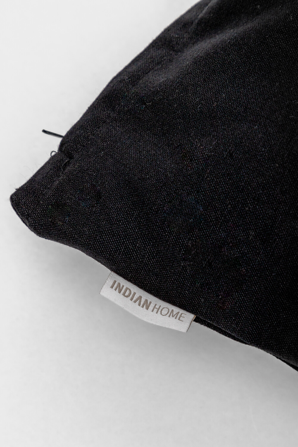 Almohadón Lidia 50x50 Negro