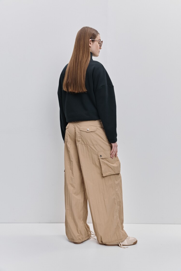 PANTALÓN LOWLANDS Almendra