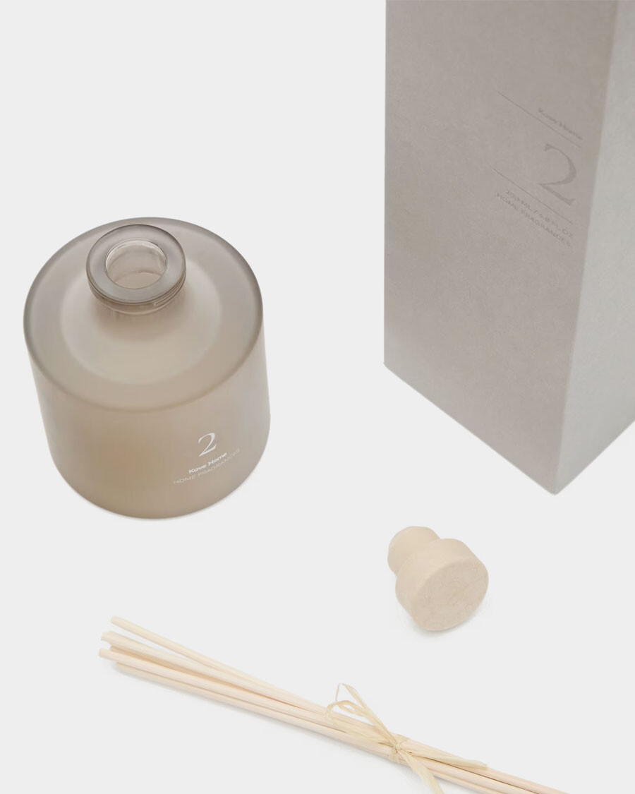 Ambientador en sticks Sweet Vanilla 200 ml. Ambientador en sticks Sweet Vanilla 200 ml.