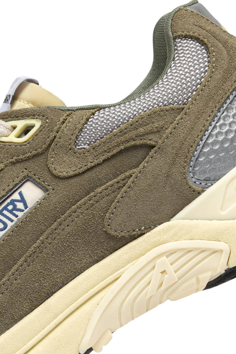 HYPERWAY LOW MAN SUE/MESHREF T Verde