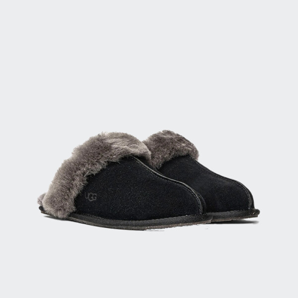 Pantuflas UGG Scuffette II Negro
