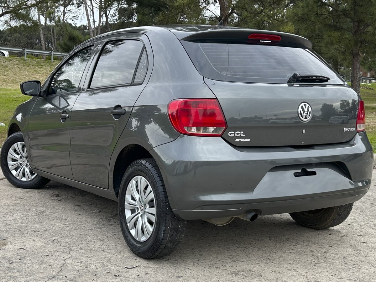 Volkswagen Gol Power 1.6 AT Extra Full 2014 Volkswagen Gol Power 1.6 AT Extra Full 2014