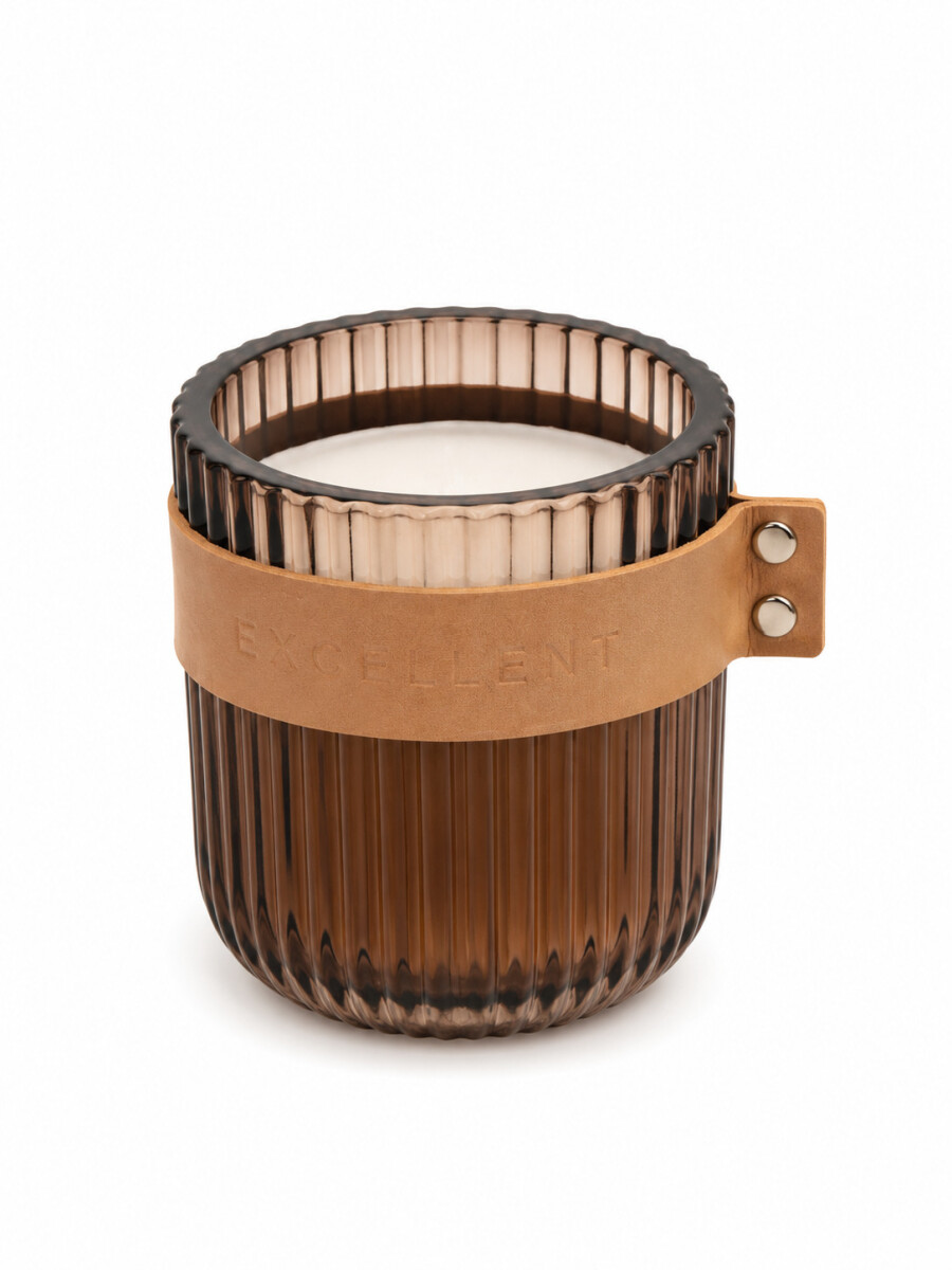 VELA CON RECIPIENTE DE VIDRIO - MARRON 