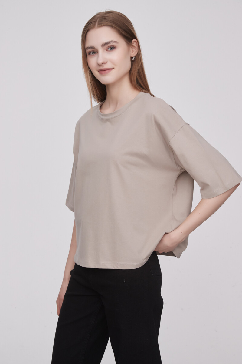Remera Ahrnia - Cemento 