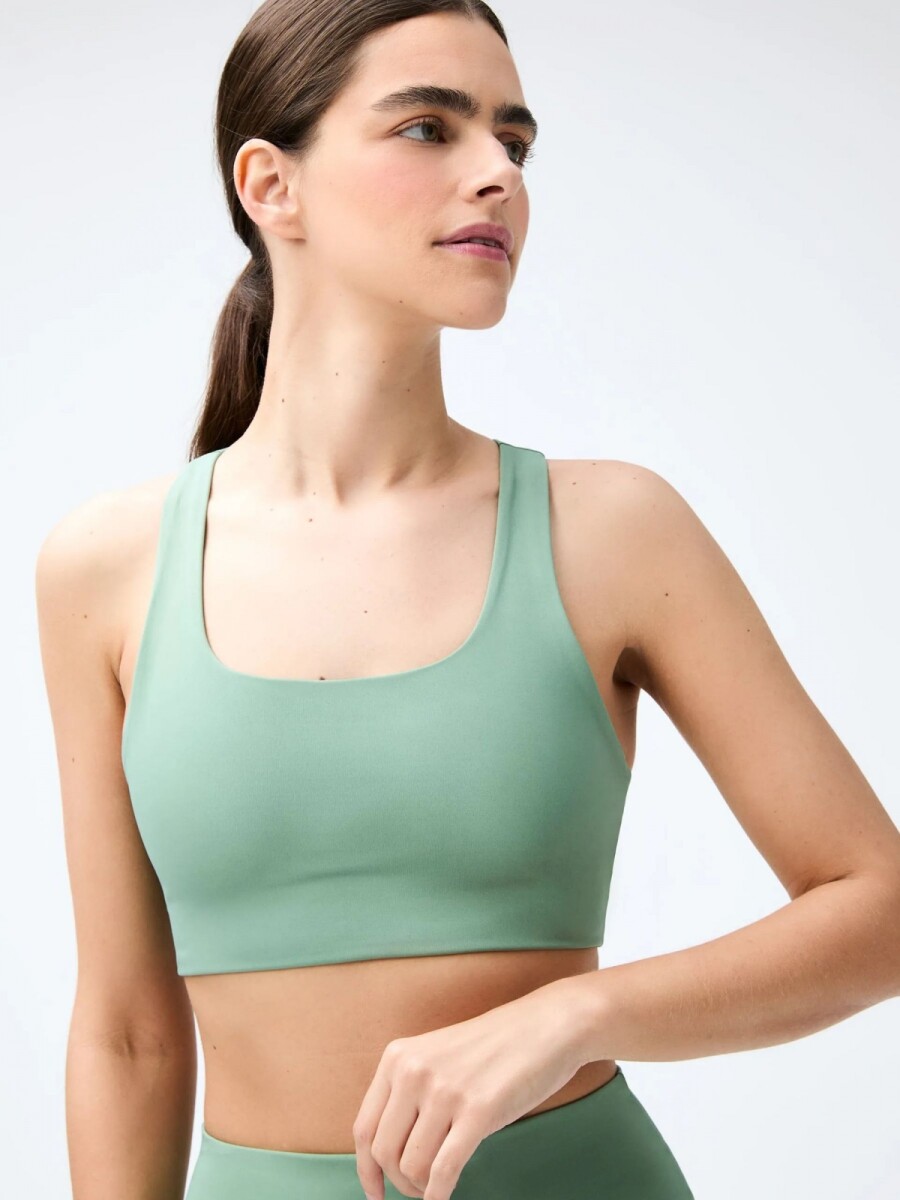 TOP DEPORTIVO HERO CON FIBRA LYCRA® - VERDE 