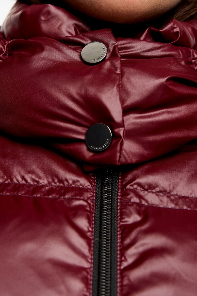 ABRIGO ACOLCHADO Bordo