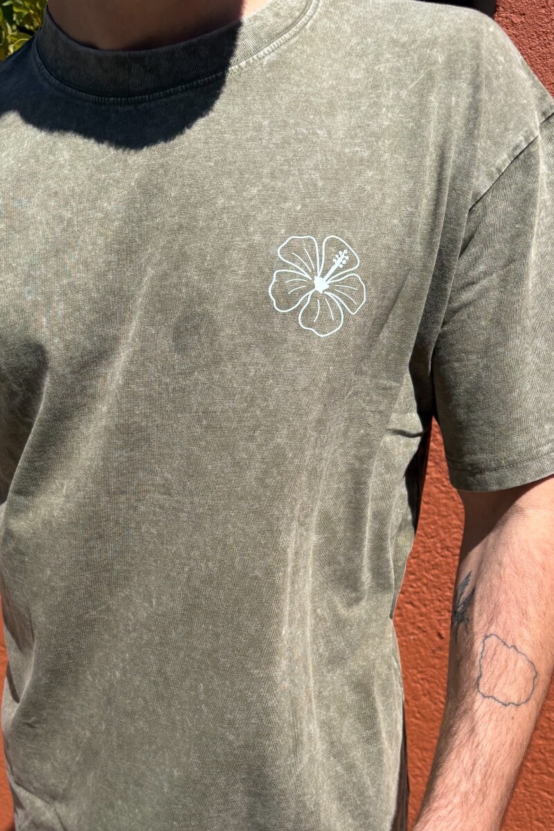 Camiseta Oversize Hibisco Brixton Verde