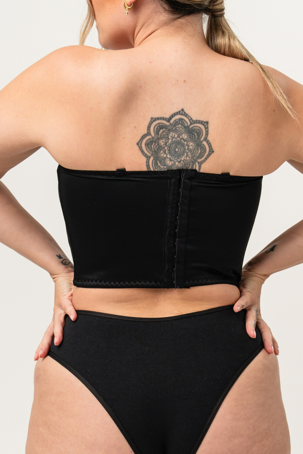 Corset Magnolia Negro