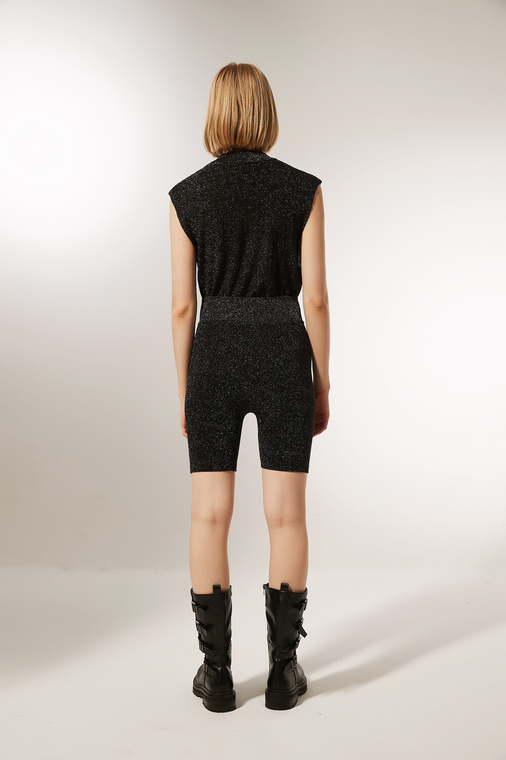 Short Alis Negro